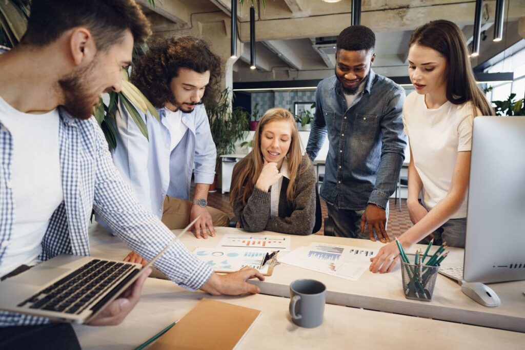 11 Best Recruitment Marketing Tips | ZOO Media Group